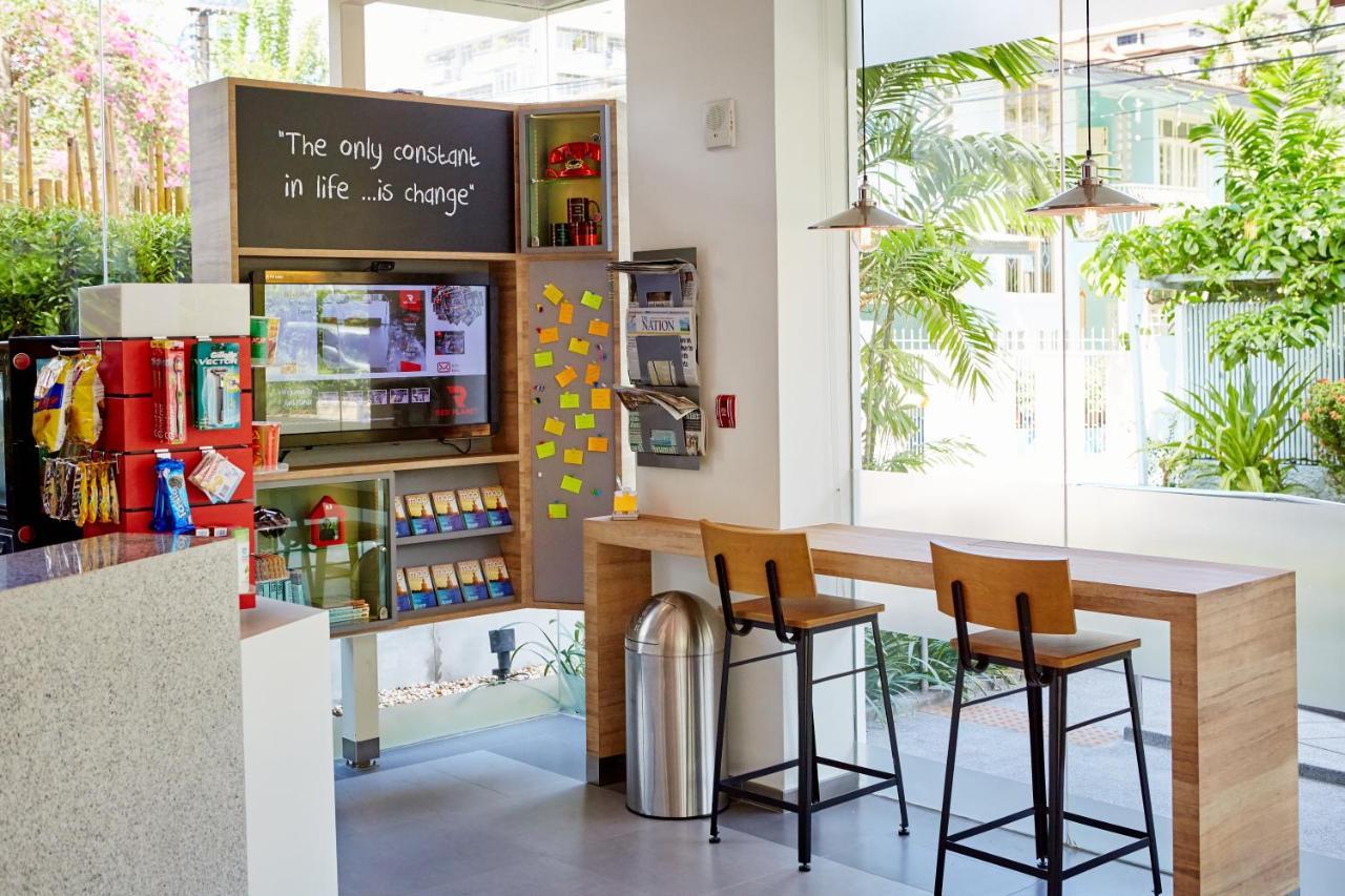 Red Planet Bangkok Asoke - Sha Extra Plus Екстер'єр фото