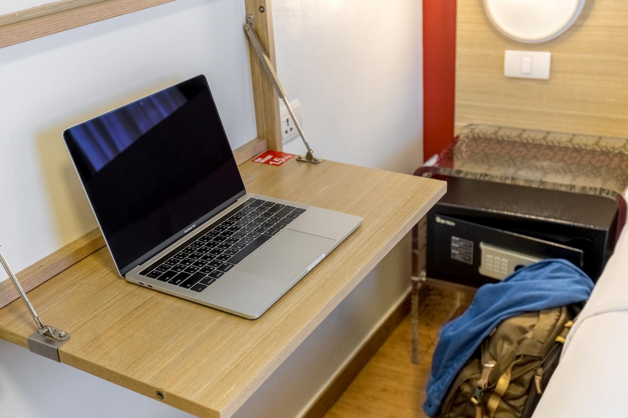 Red Planet Bangkok Asoke - Sha Extra Plus Екстер'єр фото