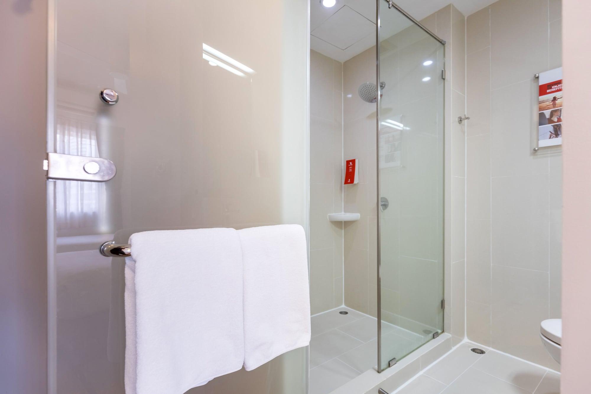 Red Planet Bangkok Asoke - Sha Extra Plus Екстер'єр фото