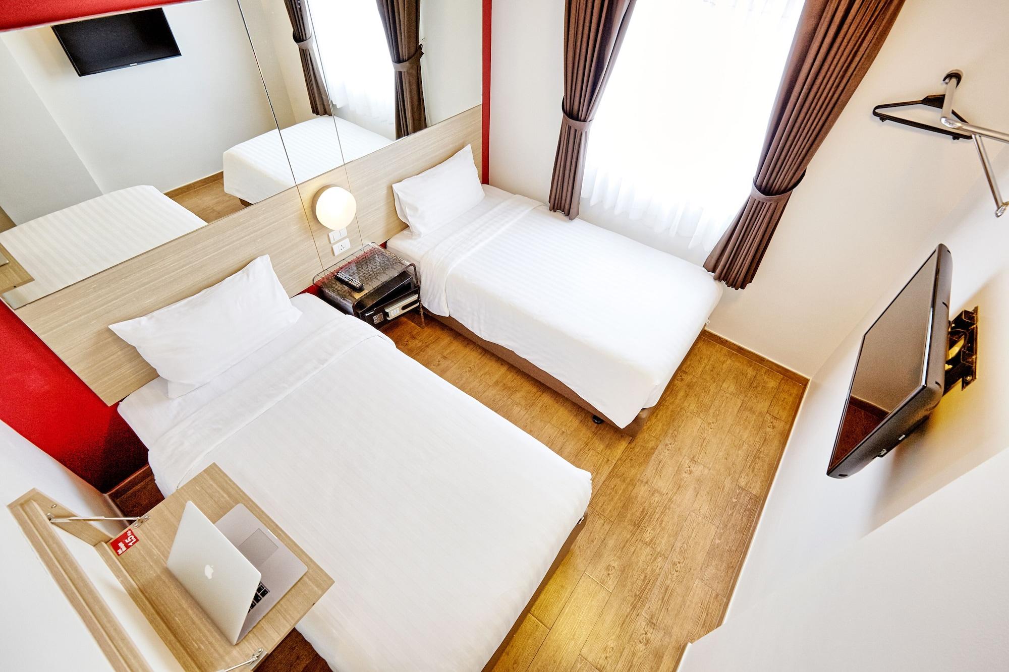 Red Planet Bangkok Asoke - Sha Extra Plus Екстер'єр фото