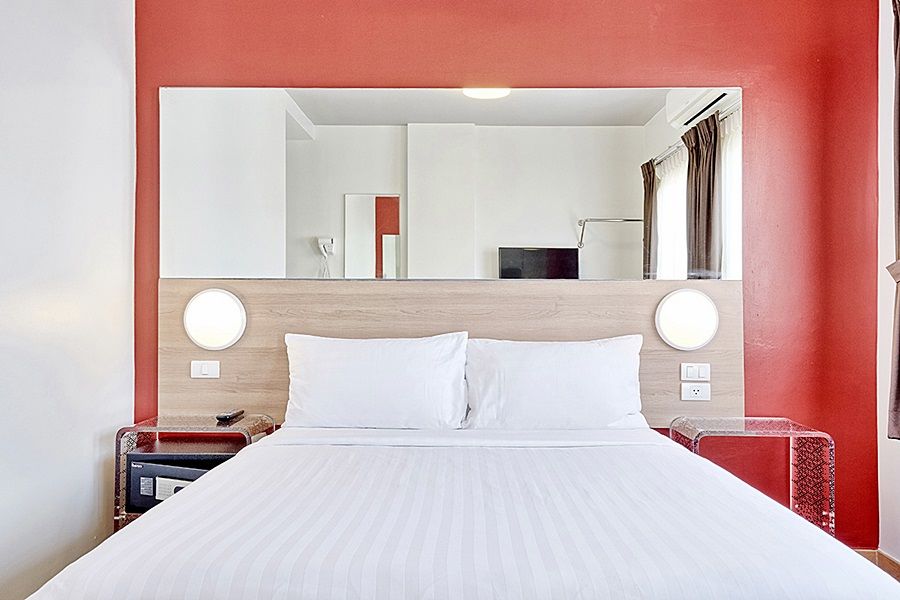 Red Planet Bangkok Asoke - Sha Extra Plus Екстер'єр фото